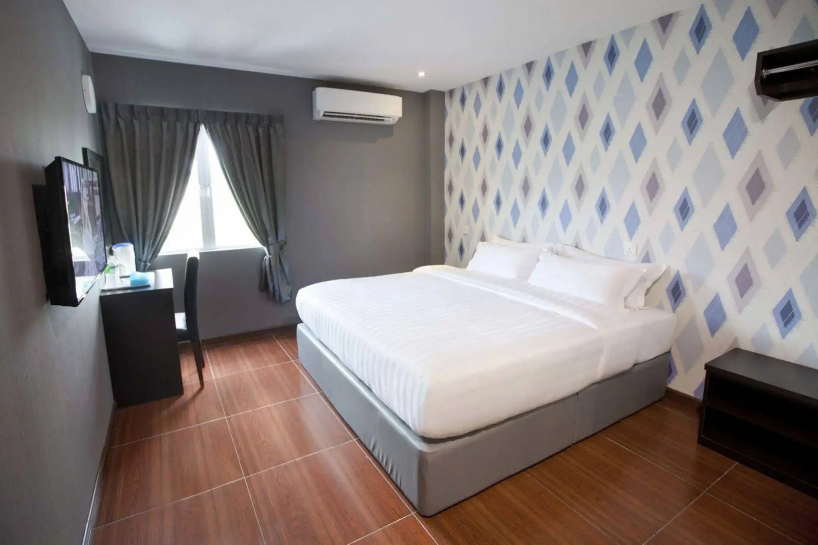 OYO 383 V3 Hotel Nusajaya