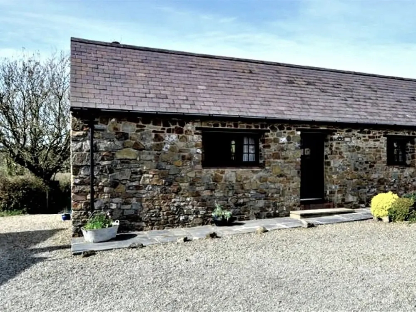 Quaint Holiday Home in Little Haven near Beach