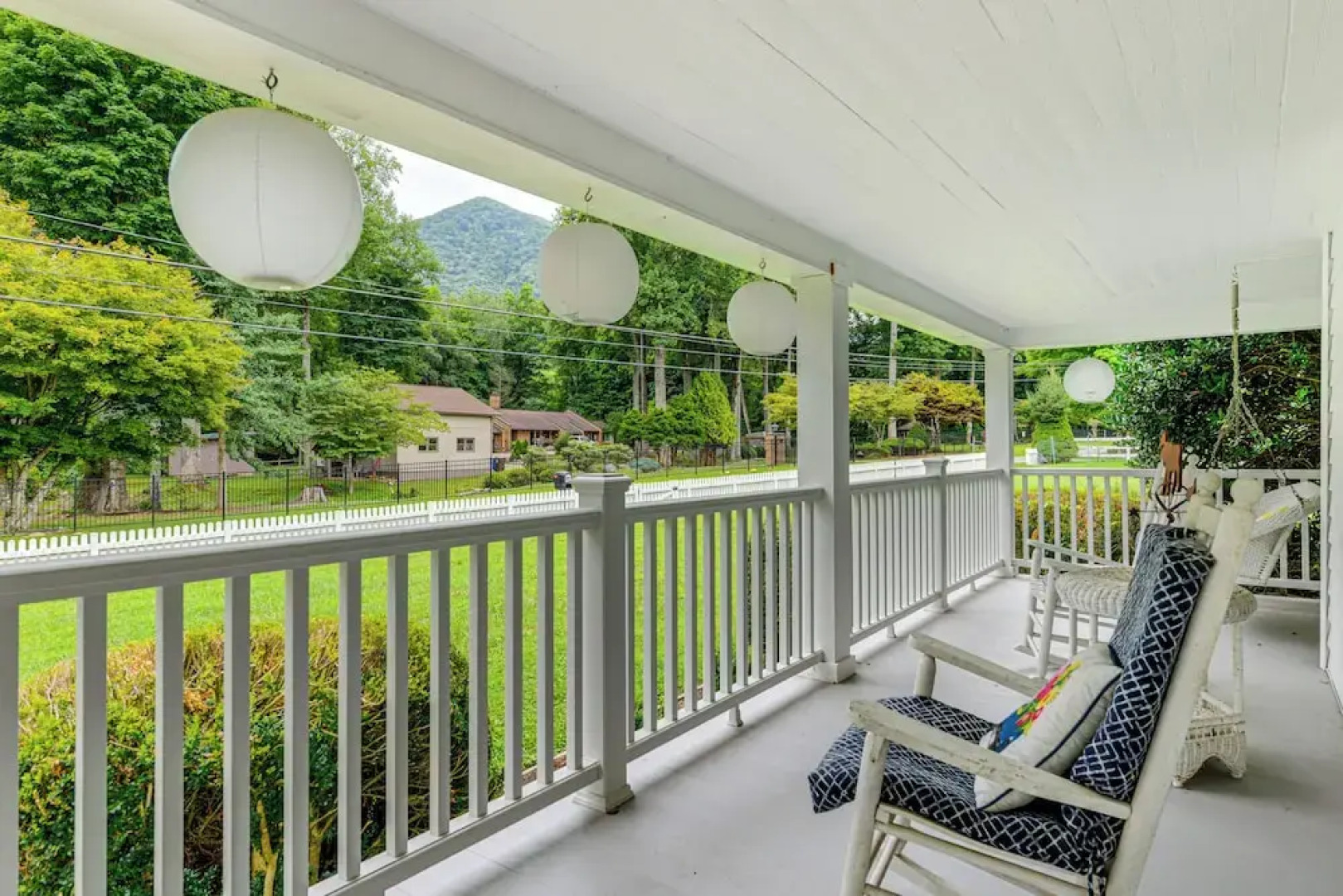 Maggie Valley Historic Farmhouse on 5 Acres!