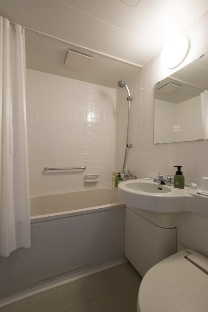 North Gate Inn Abira