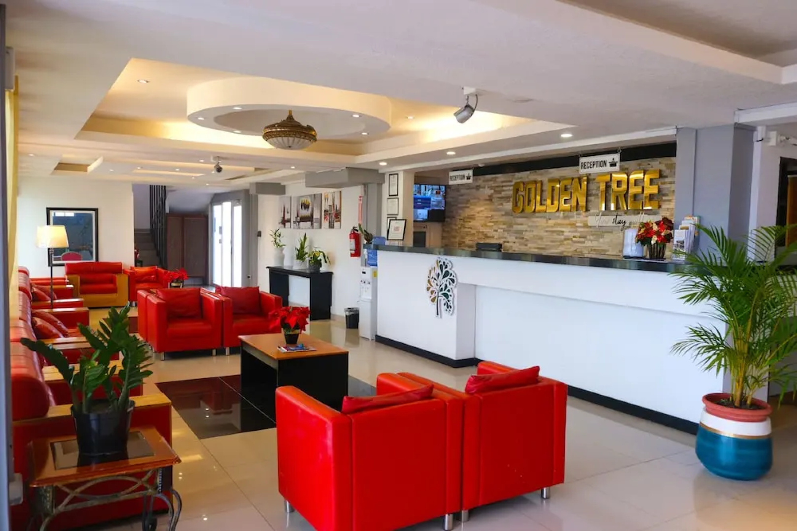 Golden Tree Hotel