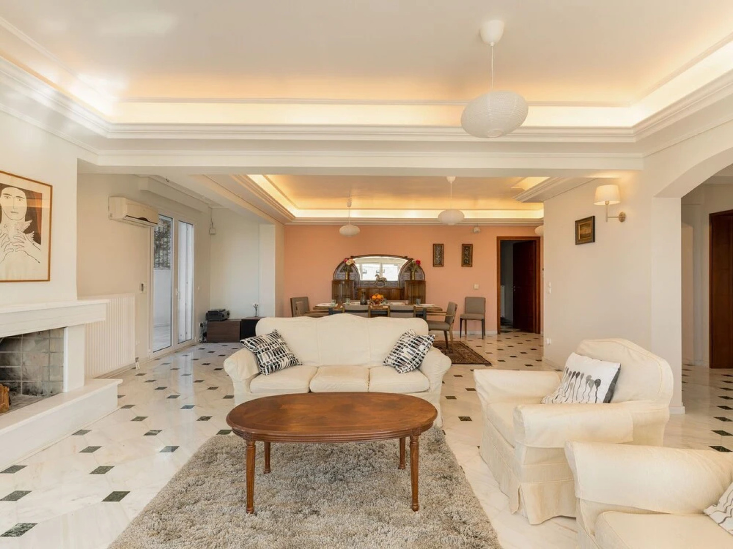 Spacious Villa in Saronida With Swimming Pool