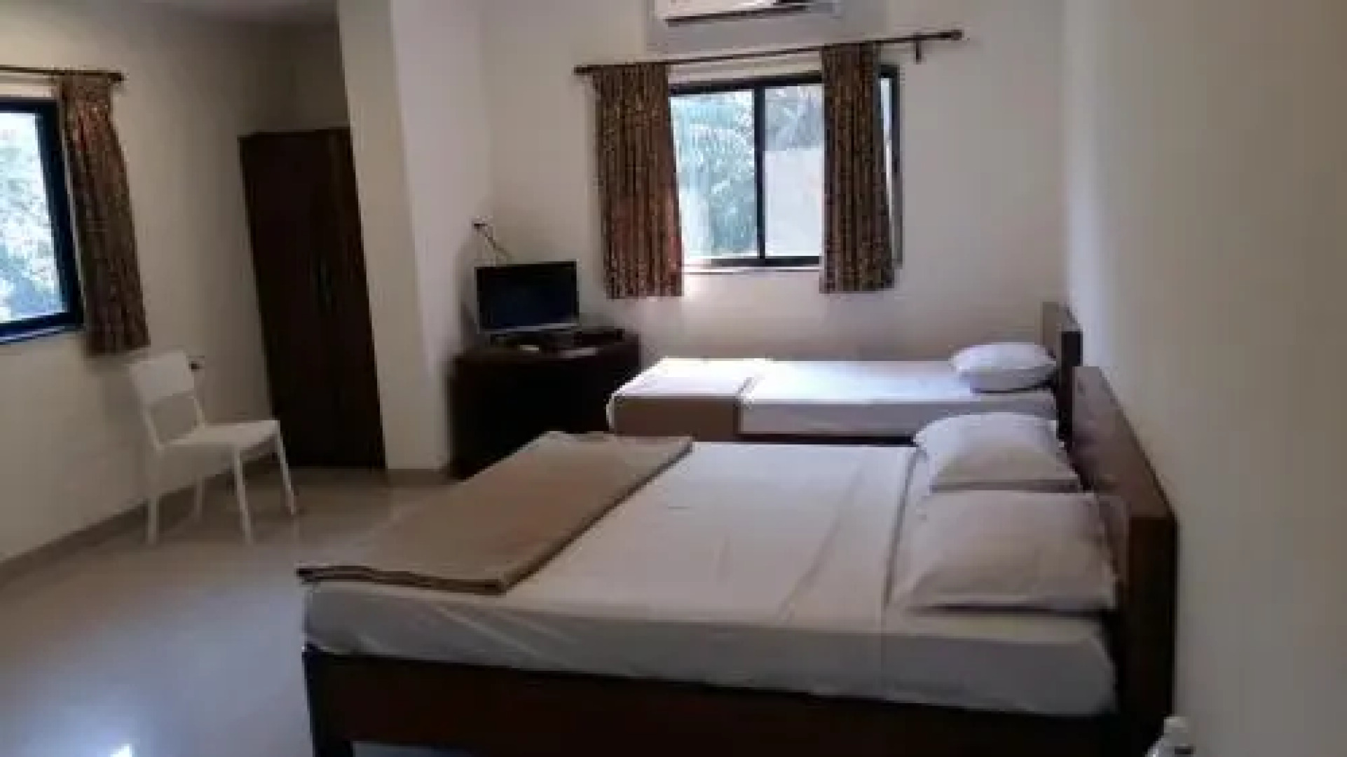 Paradise Villas & Resort