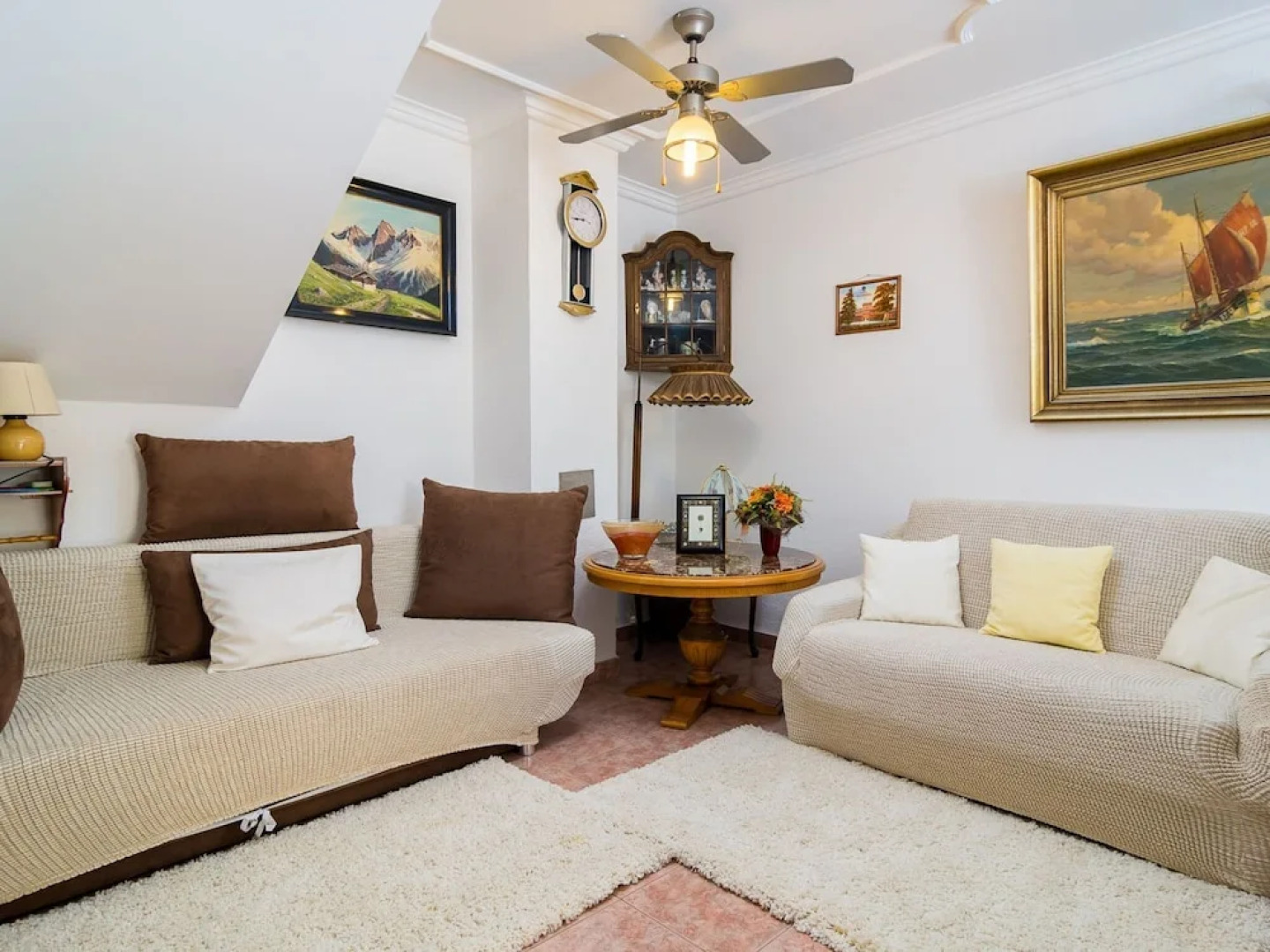 Aesthetic Holiday Home in Plano With Private Terrace