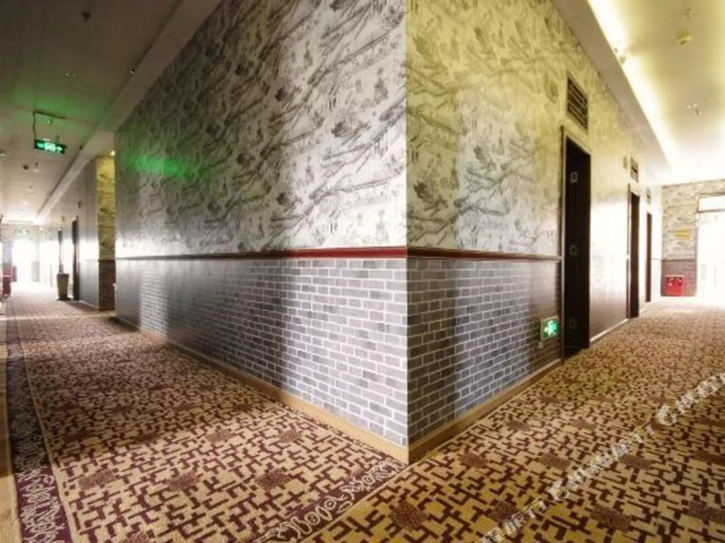 Qiqi Inn