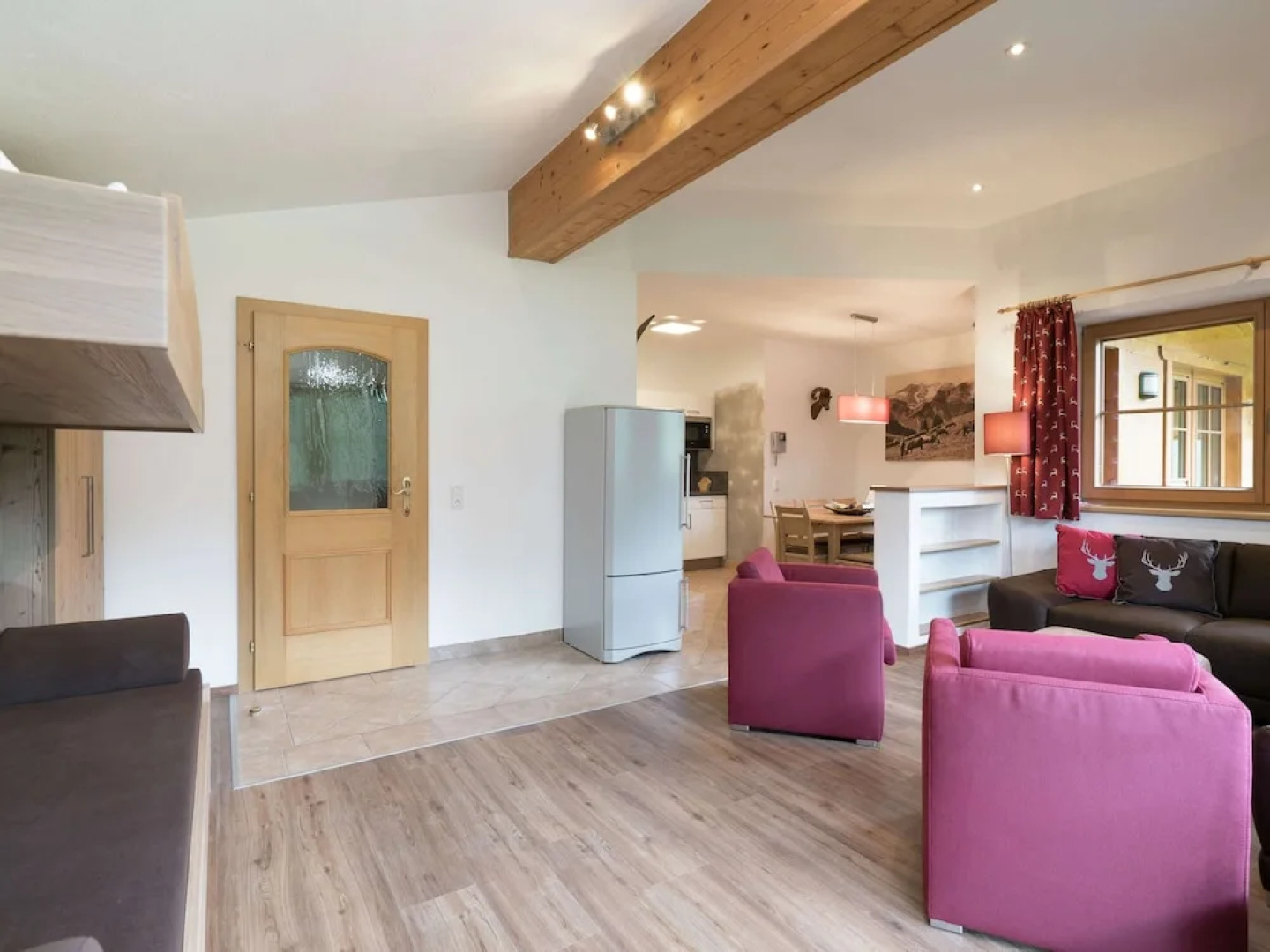 Spacious Chalet near Ski Area in Saalbach-Hinterglemm
