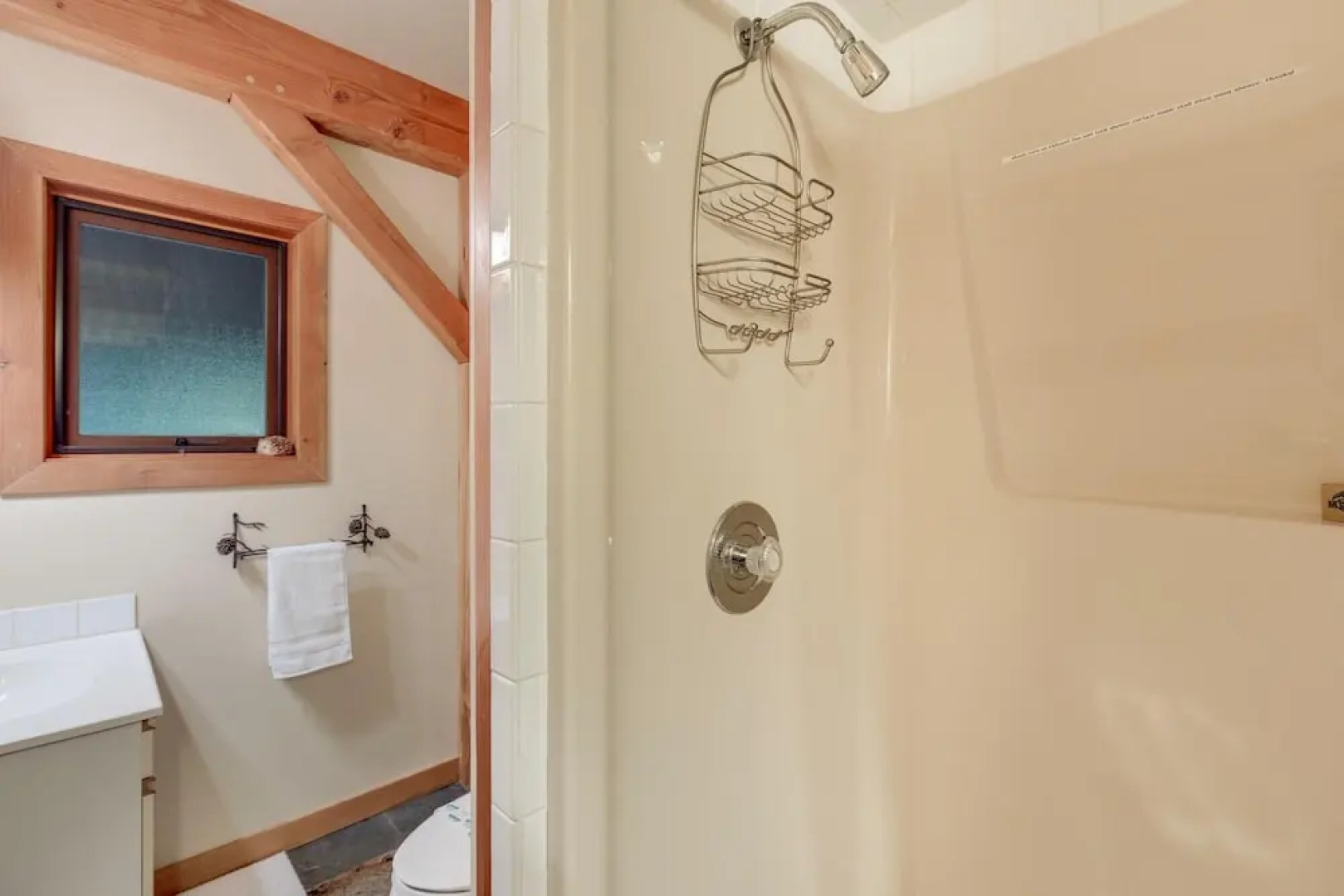 Mt. Baker Lodging Cabin 45 (Sleeps 6)