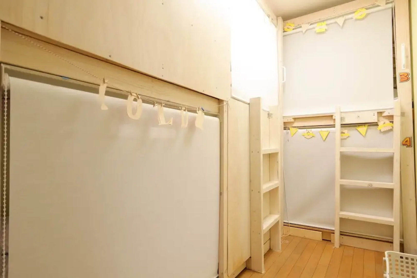 Linker Party House - Hostel