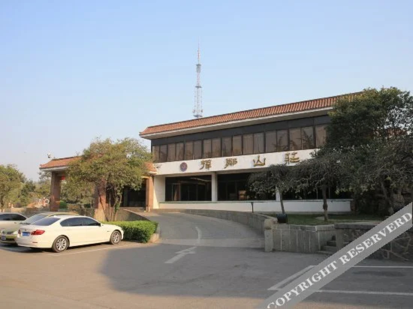 Ze Lin Hill-view Hotel
