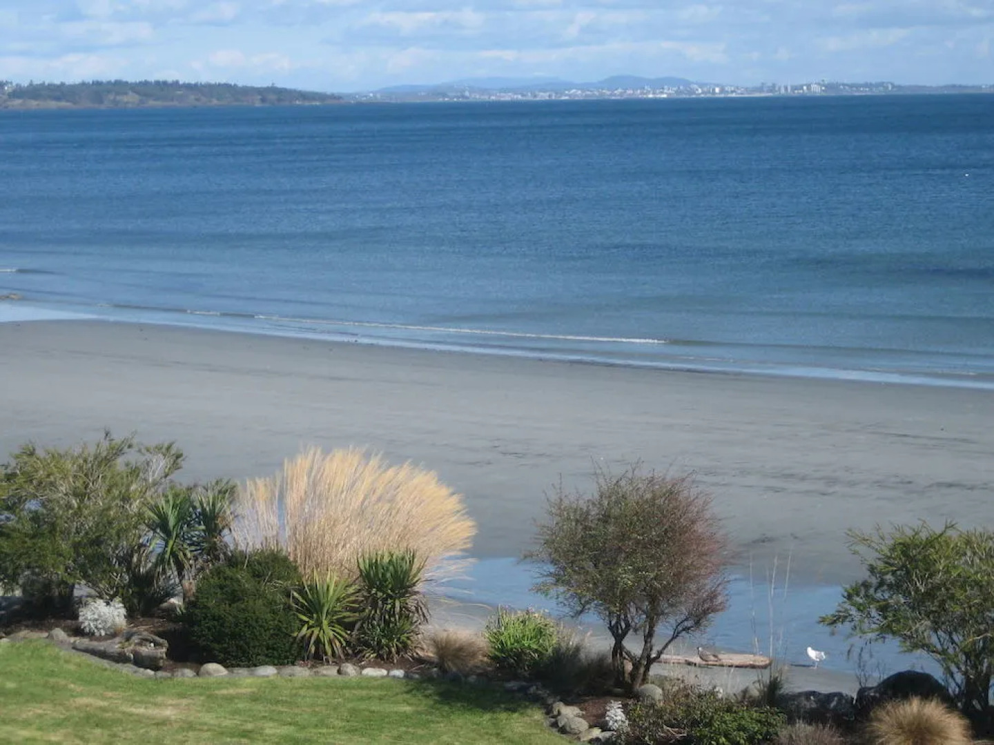The Lodge at Weir's Beach