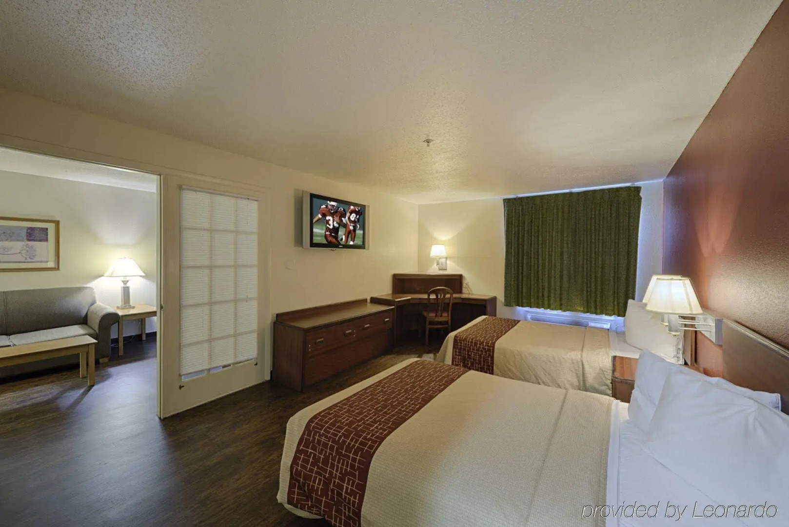 Red Roof Inn & Suites Savannah Airport