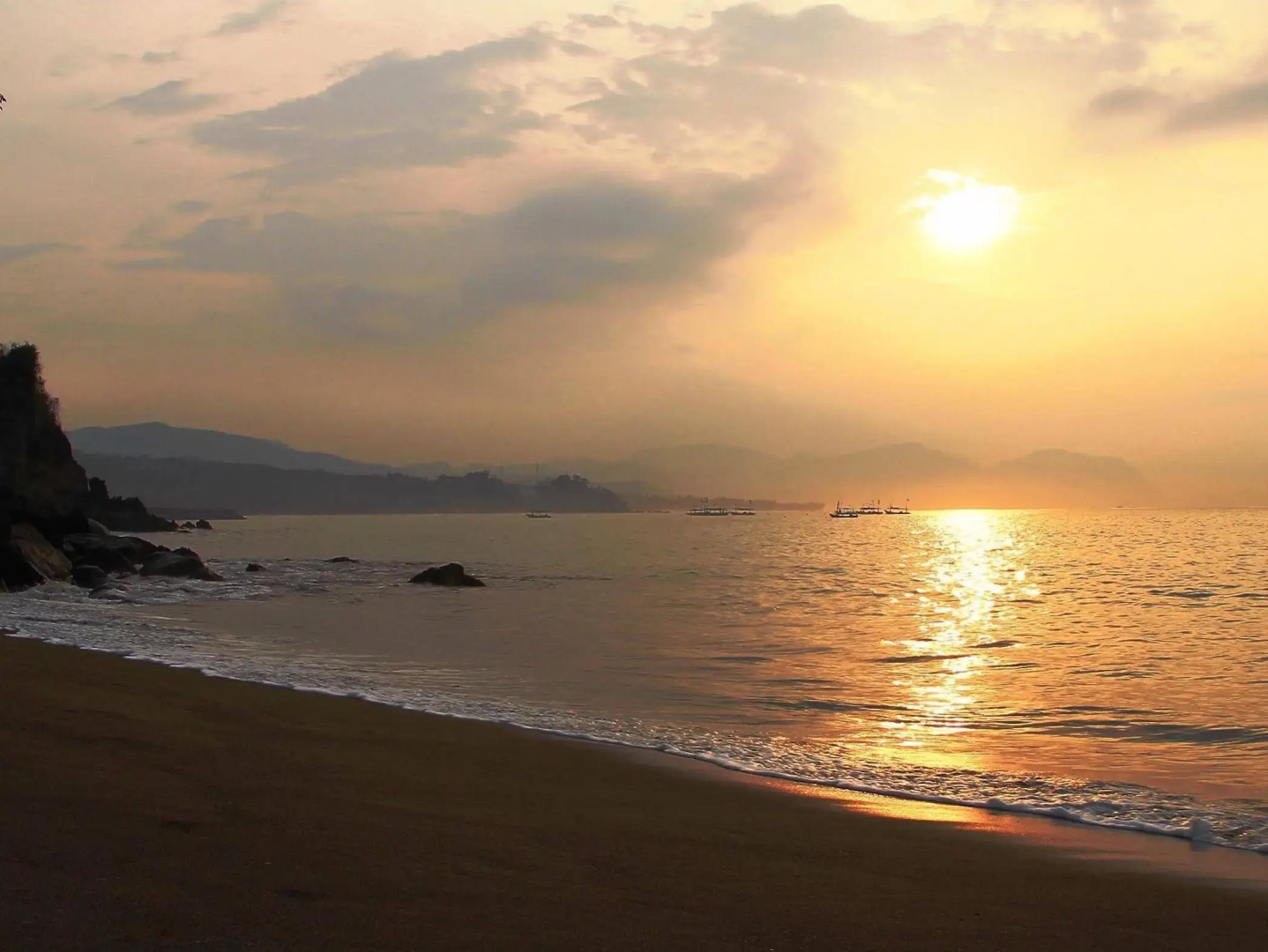 SAESEA Private Beach & Resort