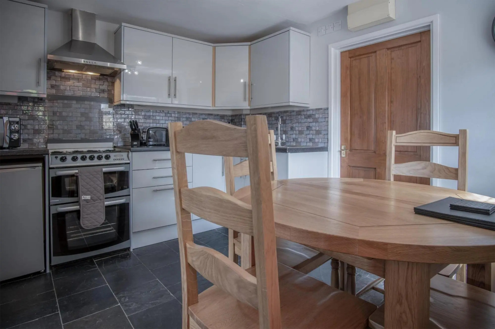 Lilac Cottage - 1 Bed Cottage - Amroth