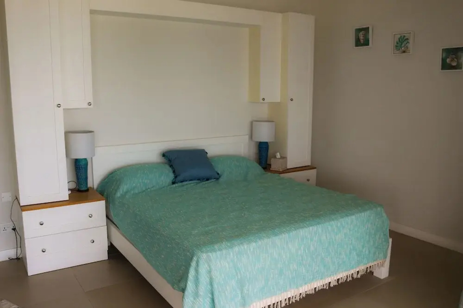 Sea Rock by Horizon Holidays