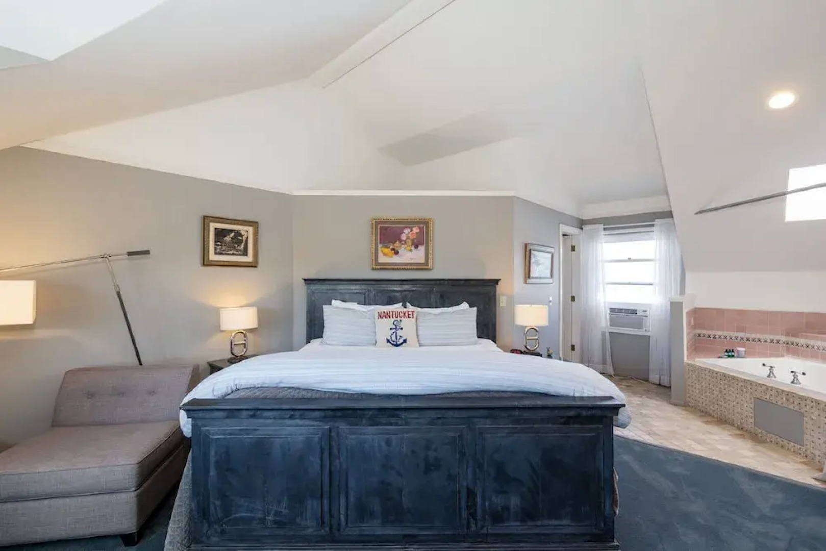 Nantucket Whale Inn