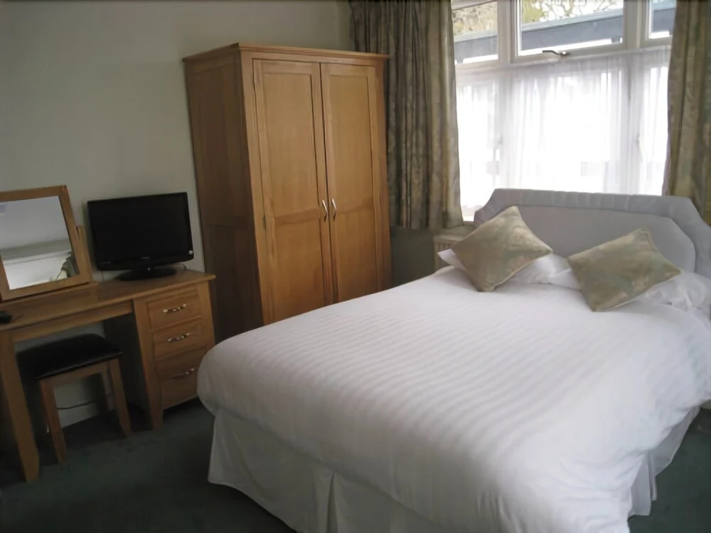 Silverwood Lodge Guest House