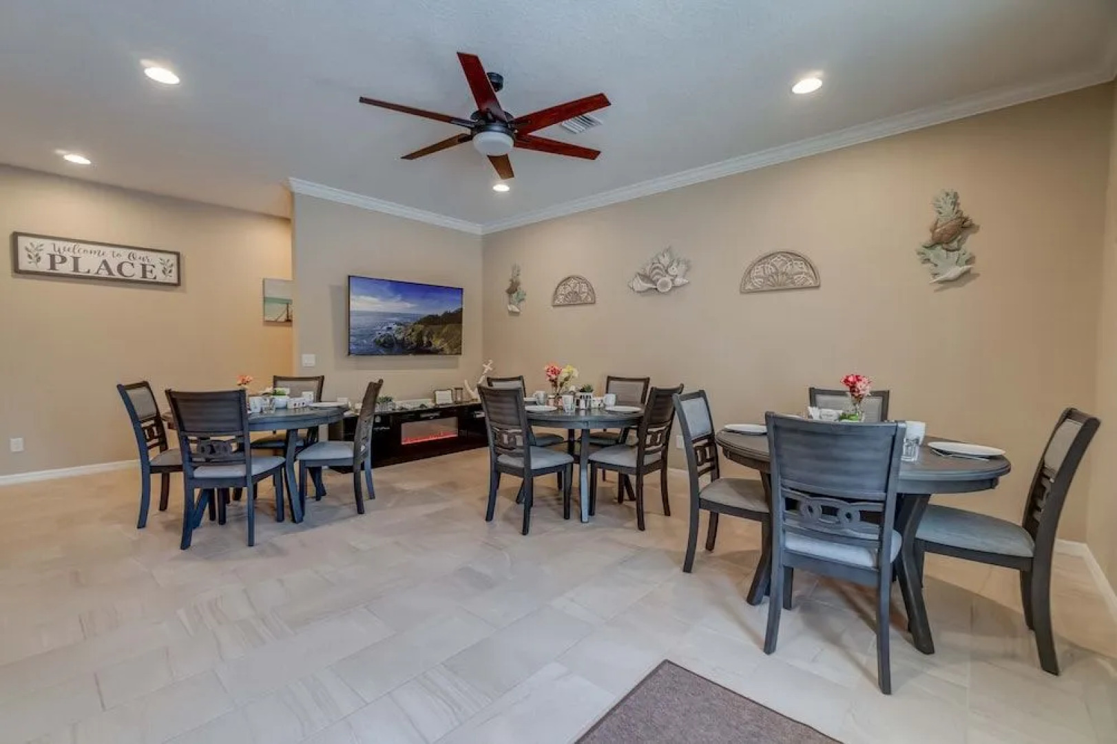 Suite Dreams Guesthouse aka Care Takeover Home