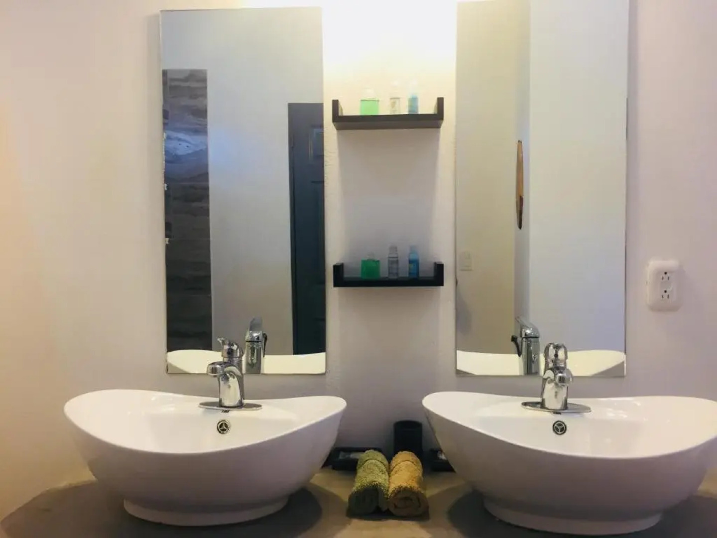 Seahorse Resort and Dive Center