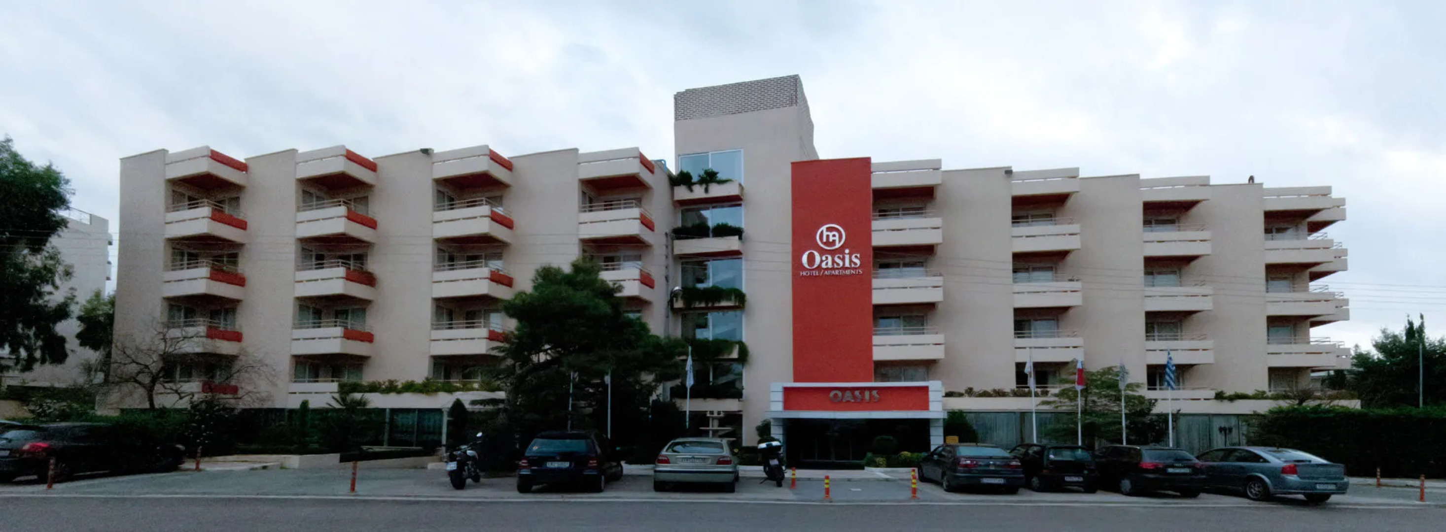 Oasis Hotel Apartments