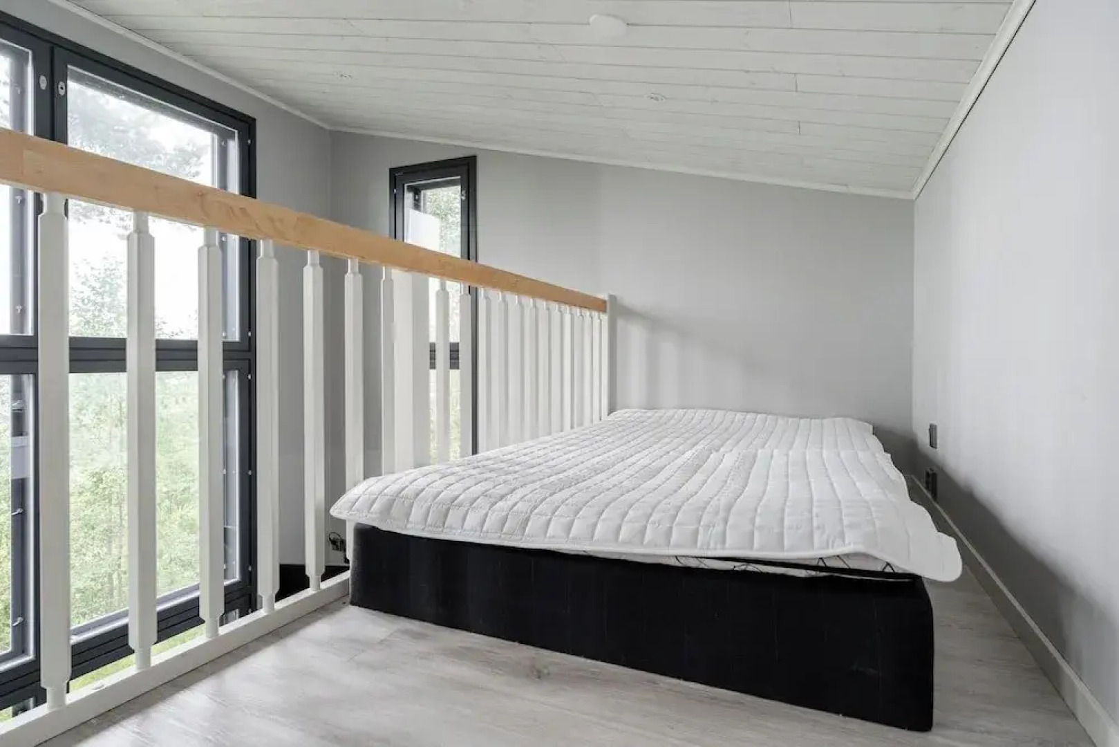 Peaceful 2BR Getaway Cabin at Riihivuori