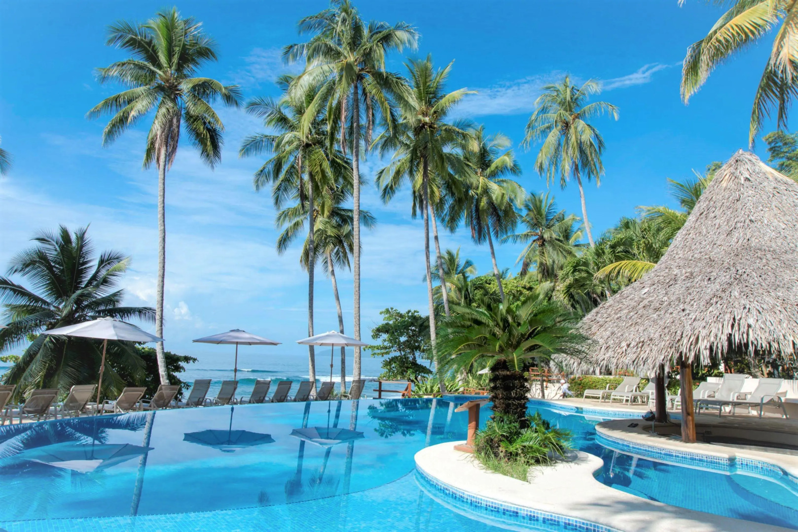 Tango Mar Beachfront Boutique Hotel & Villas