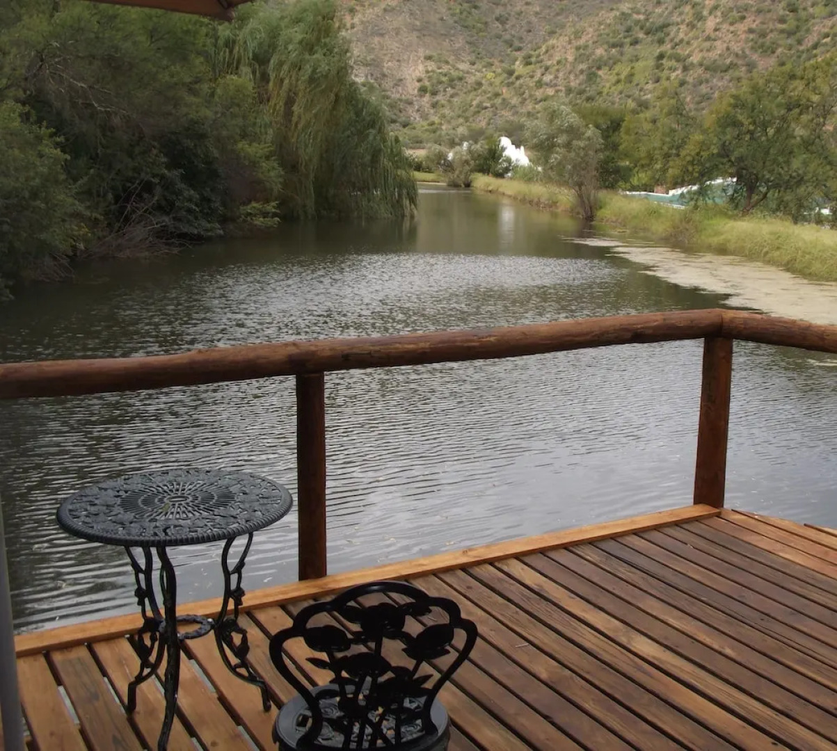 Old Mill Country Lodge & Restaurant