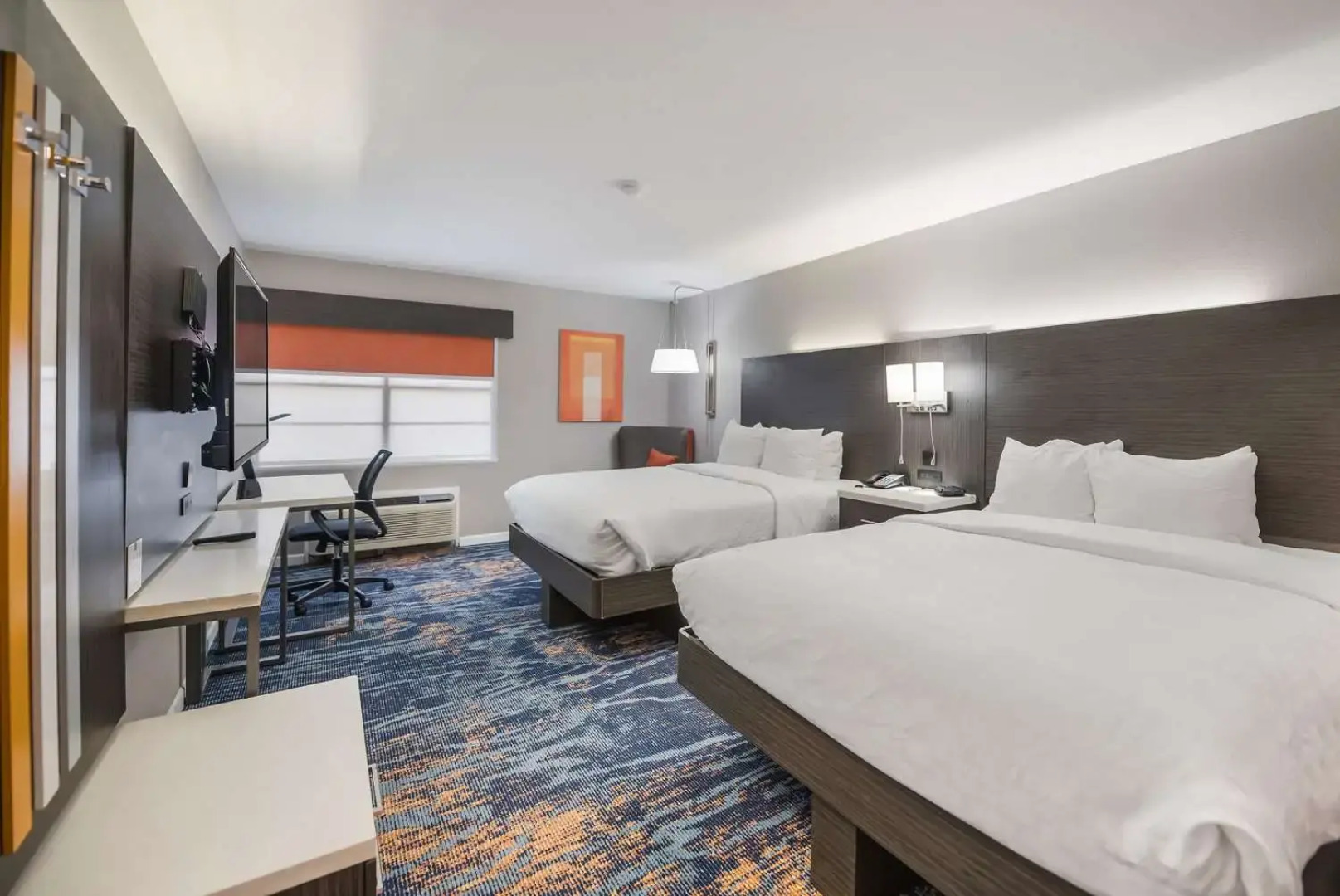 Clarion Pointe Marshall