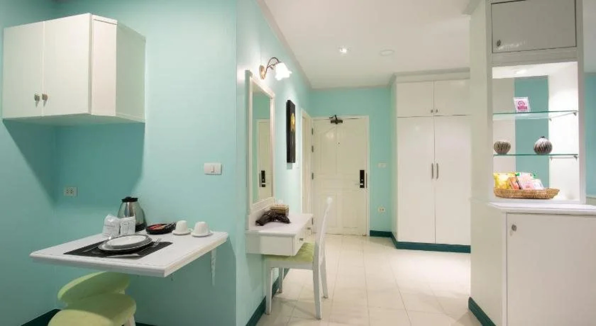 The Grand Paradise Suite