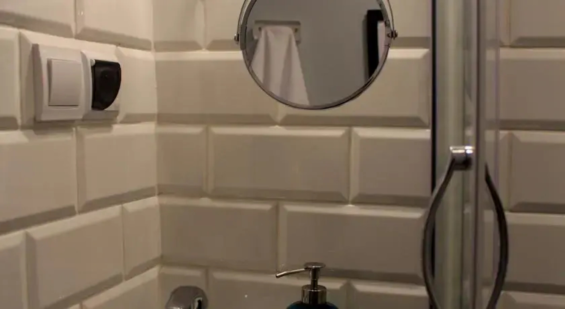 Sisters Lodge Hostel