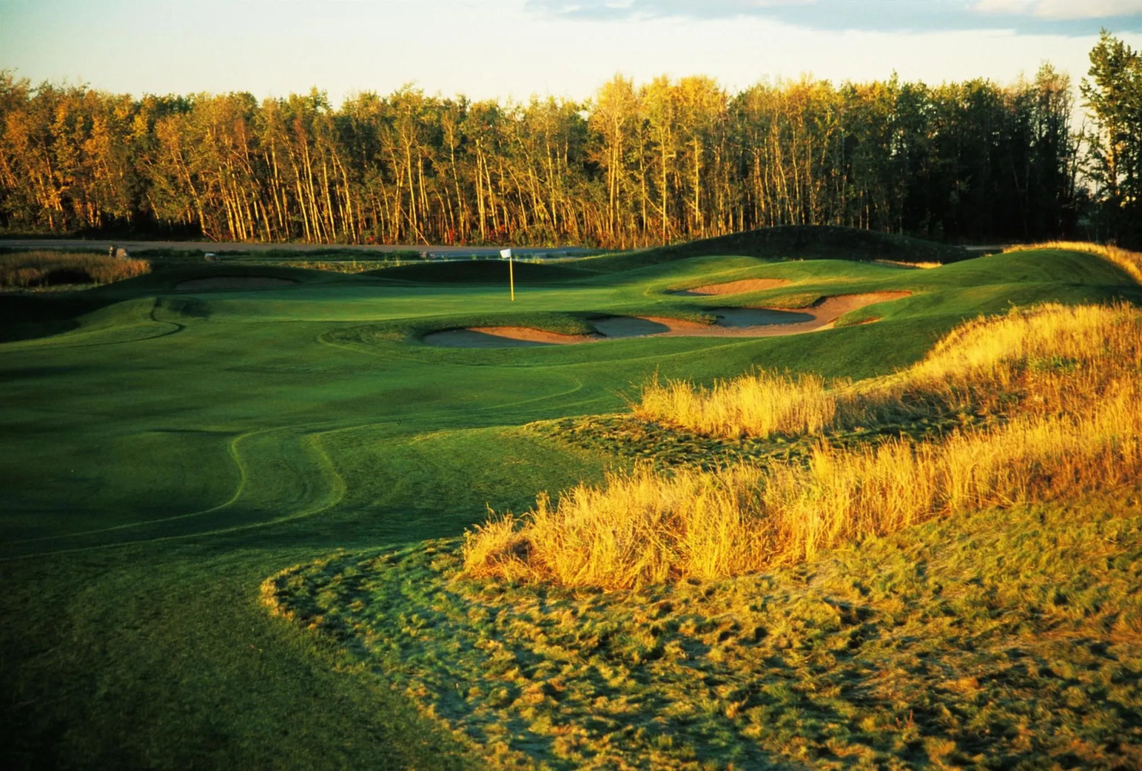 Best Western Premier Denham Inn & Suites