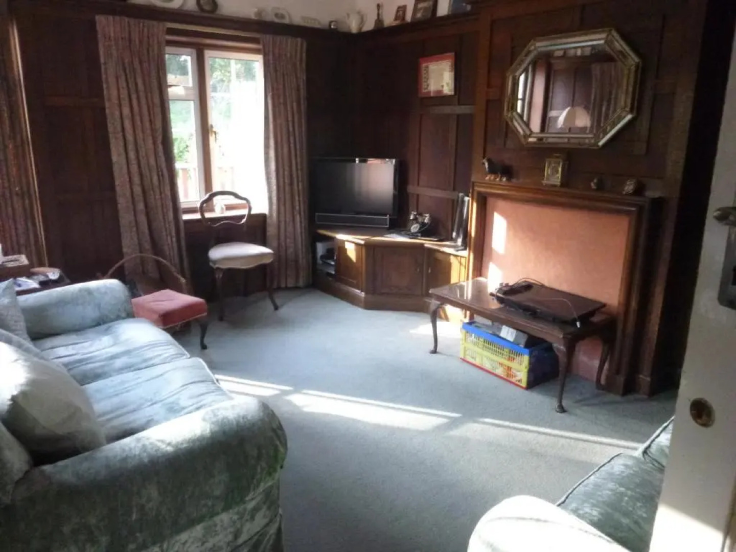 Chart House Bed And Breakfast