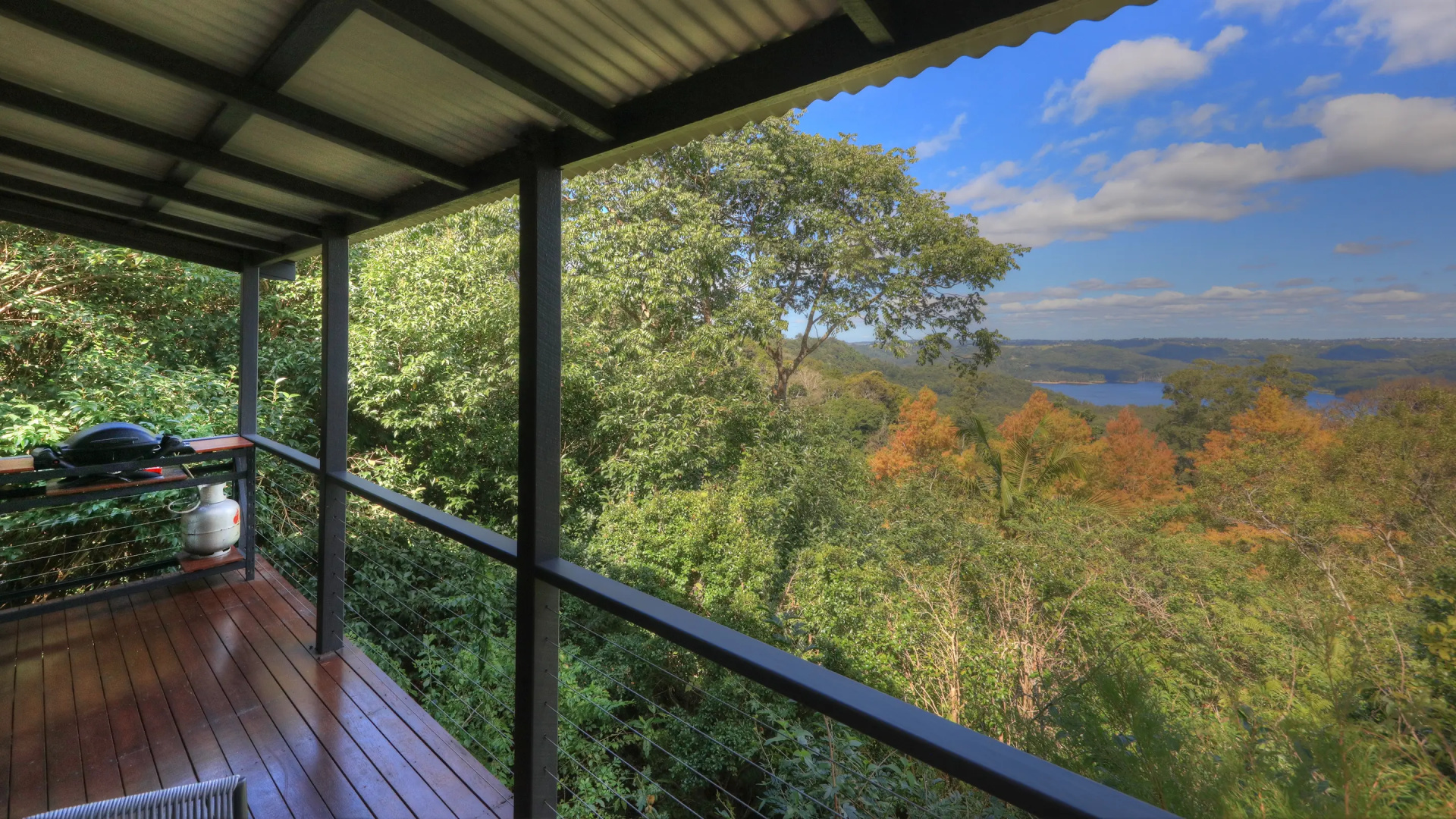 Misty View Cottages Montville