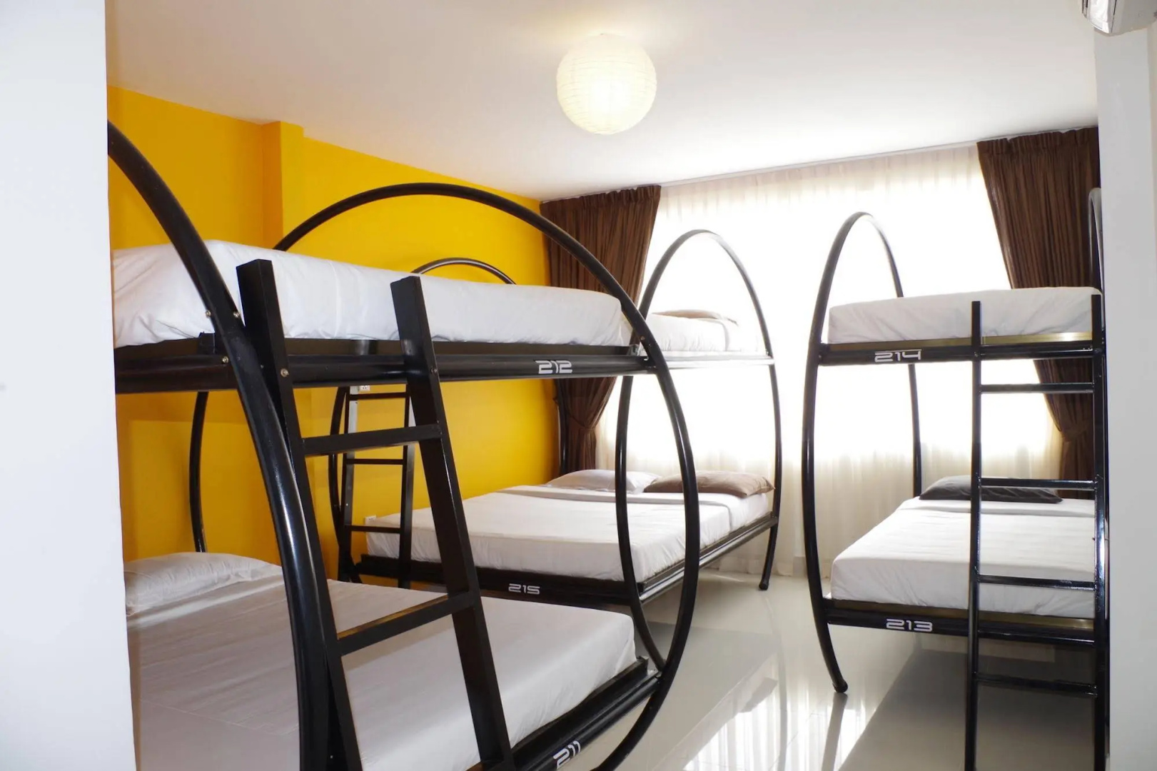 Sla Boutique Hostel