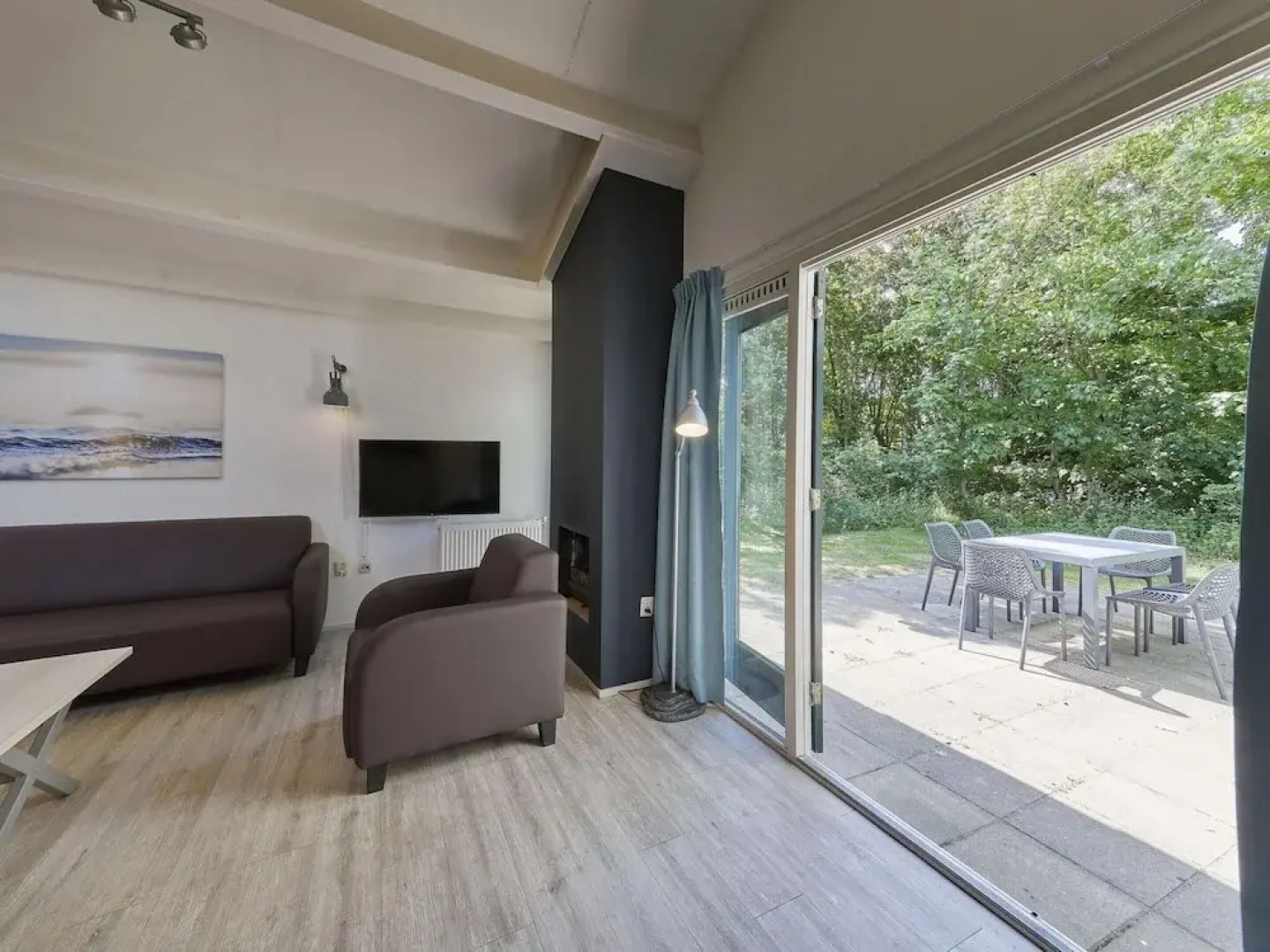 Villa in Kijkduin Near North Sea Beach