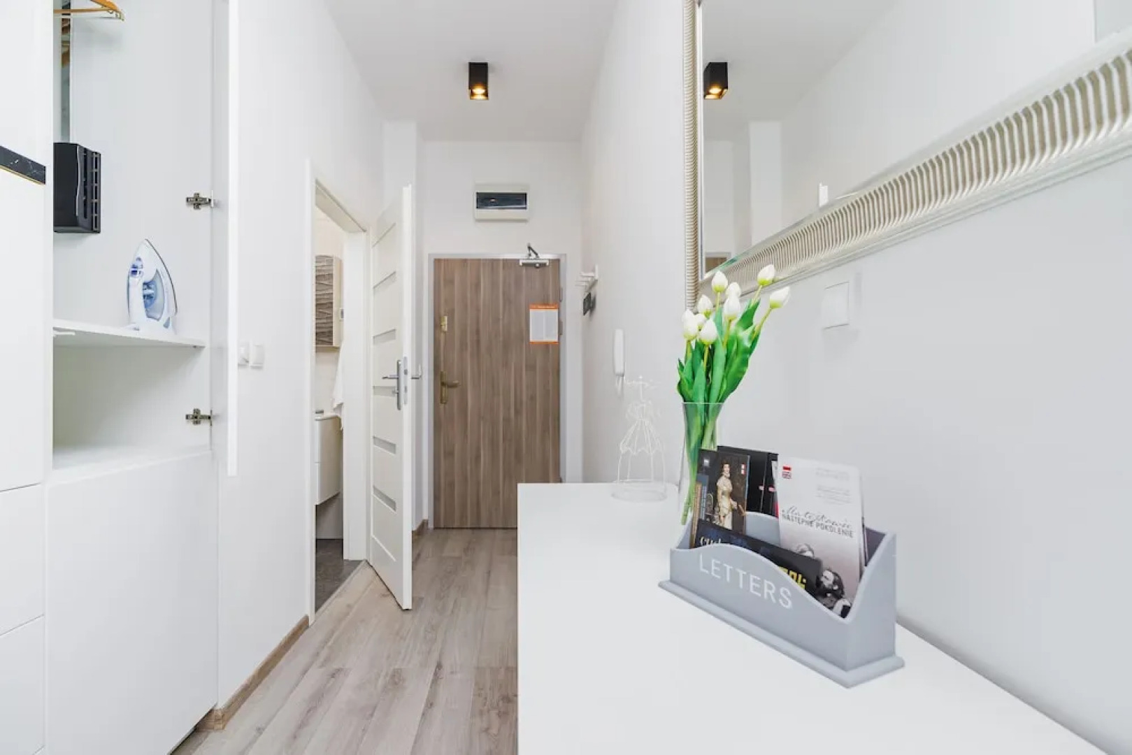 Studio Lubelska Cracow by Renters