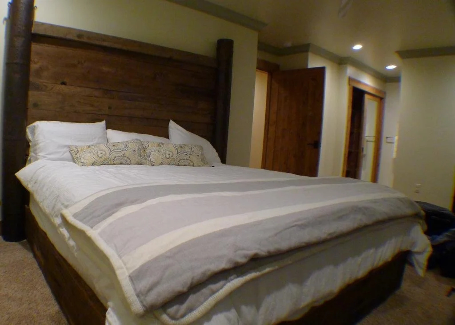 Mountain Shadows Retreat