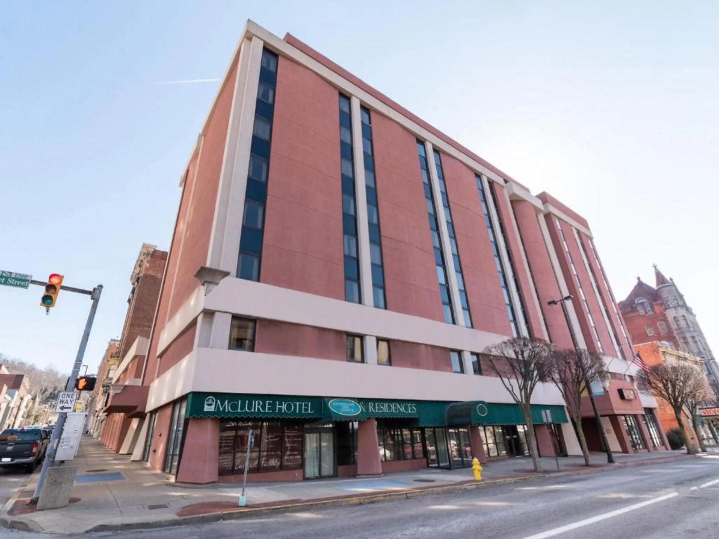 The Mclure Hotel & Conference Center