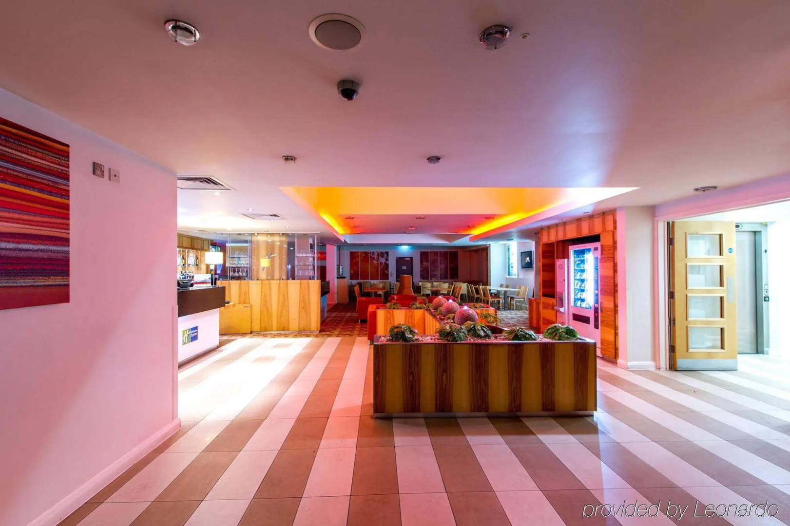 Holiday Inn Express London-Watford Junction by IHG