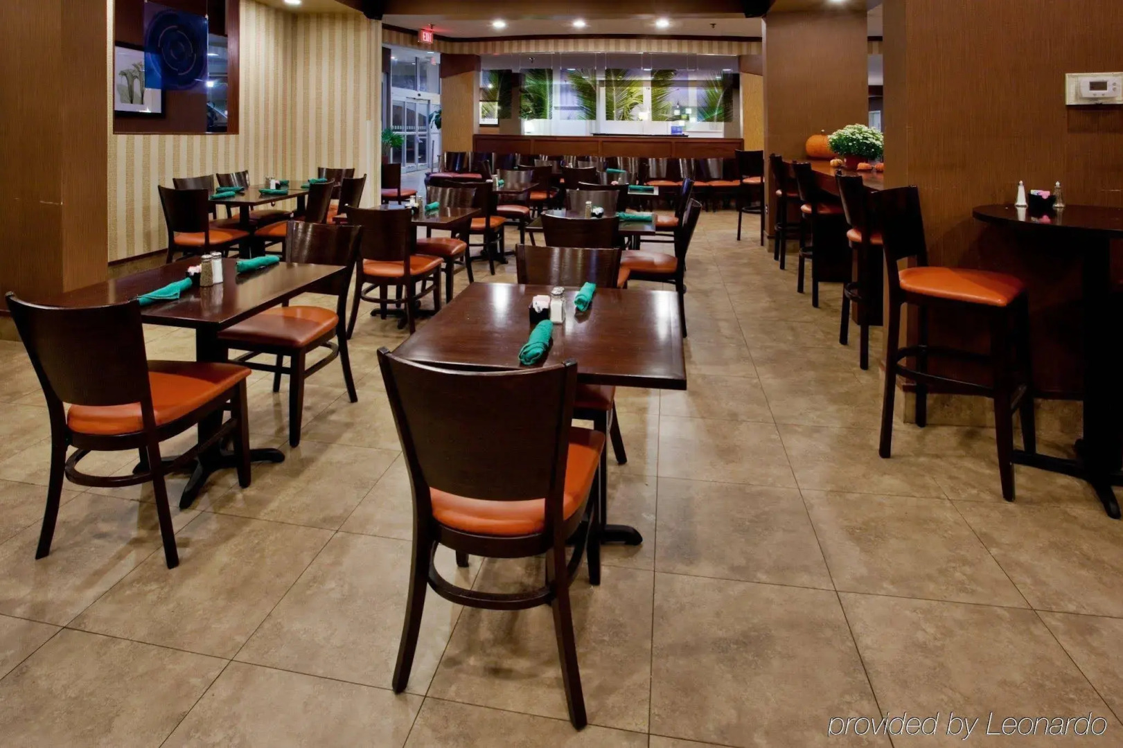 Holiday Inn Express Richmond - Midtown by IHG
