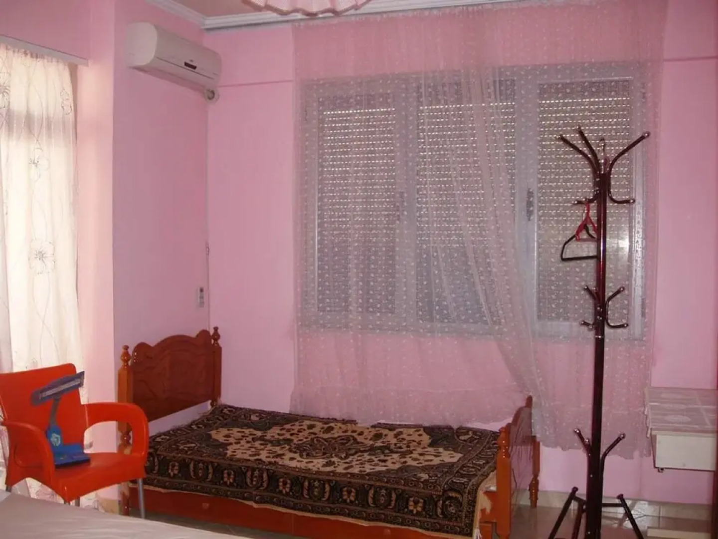 Apartment With 3 Bedrooms in Elbasan, With Wonderful Mountain View, Furnished Balcony and Wifi