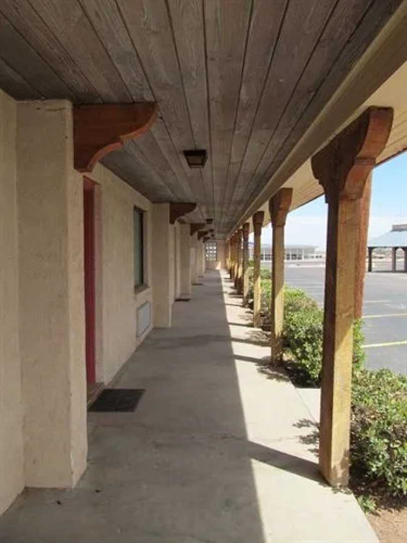 Whitten Inn Van Horn