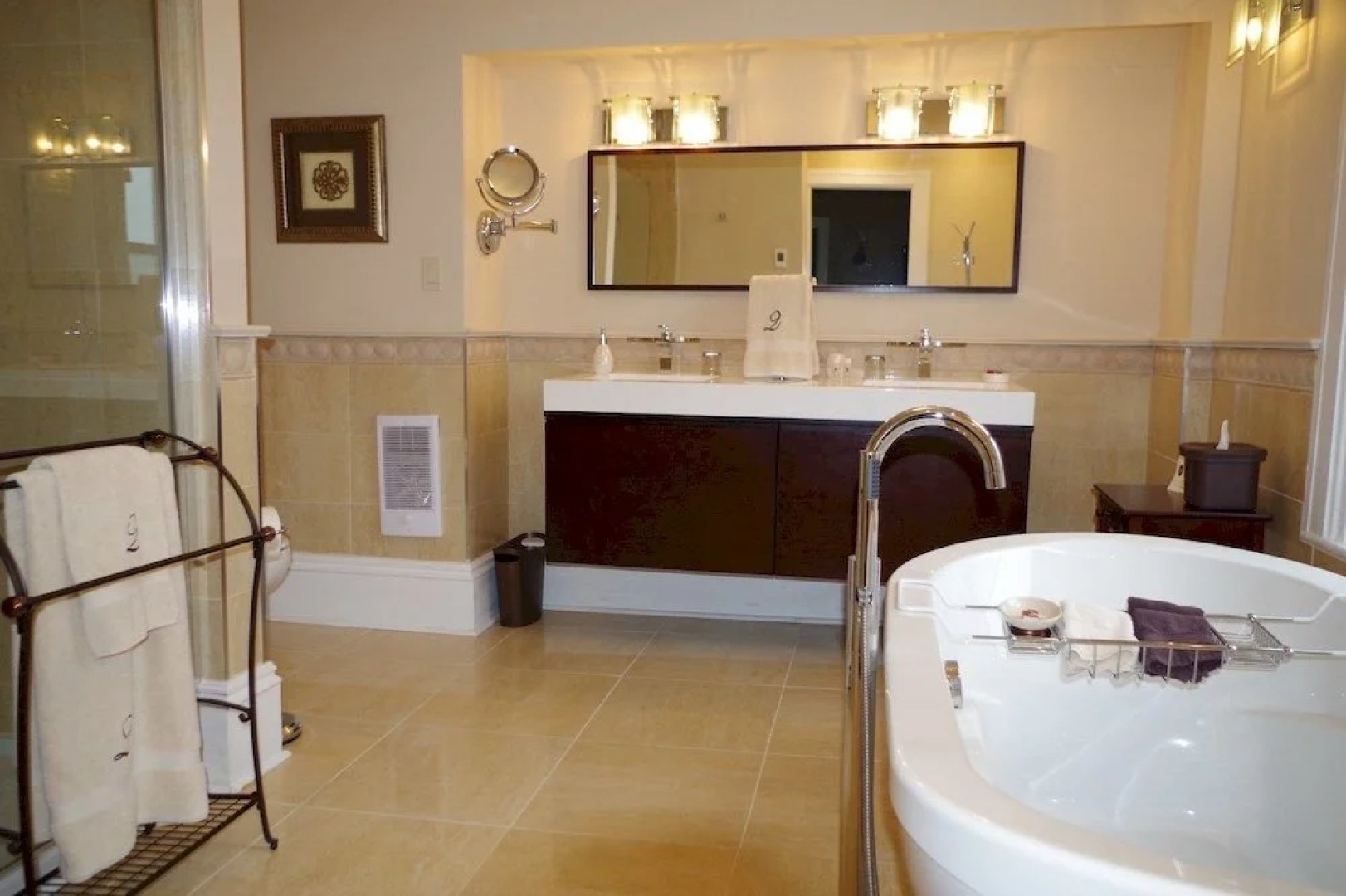 Quartermain House Bed & Breakfast