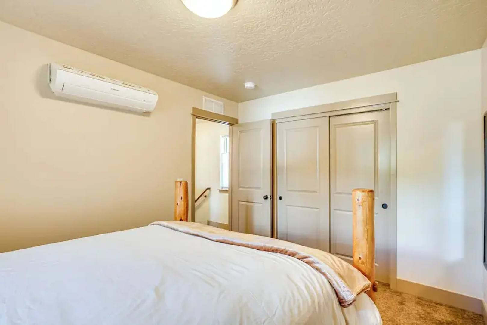 Charming Donnelly Home - 1 Mi to Lake Cascade!