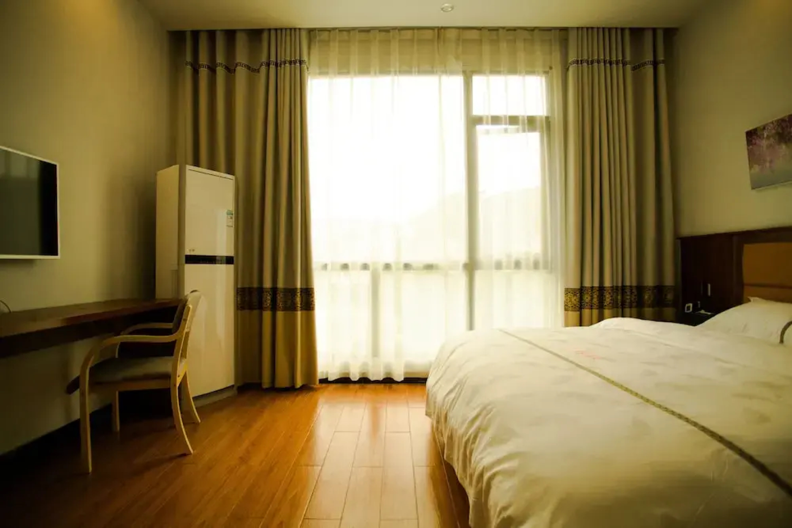 The Mountain and Views Guesthouse