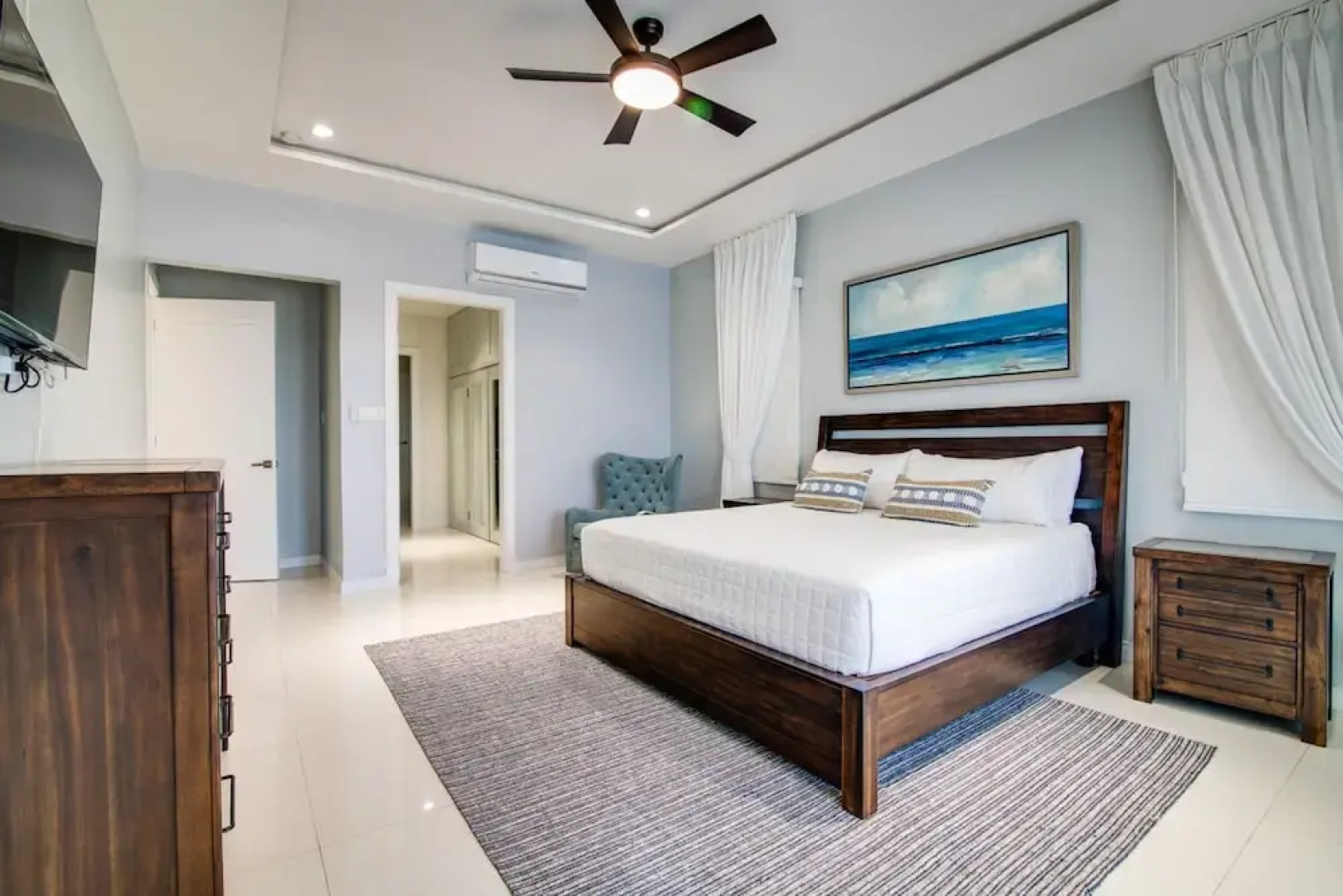 Luxury Oceanfront Villa Fully Staffed Pool Jacuzzi Movie Theatre