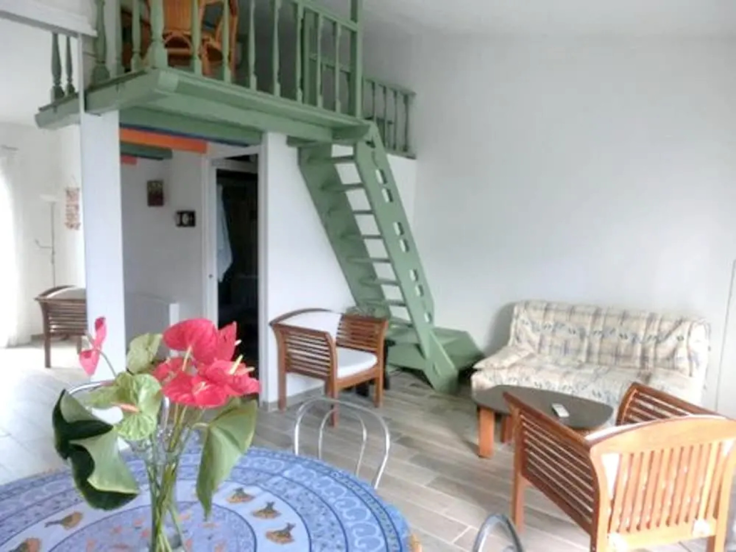 Studio in Théoule-sur-mer, With Wonderful sea View, Furnished Terrace