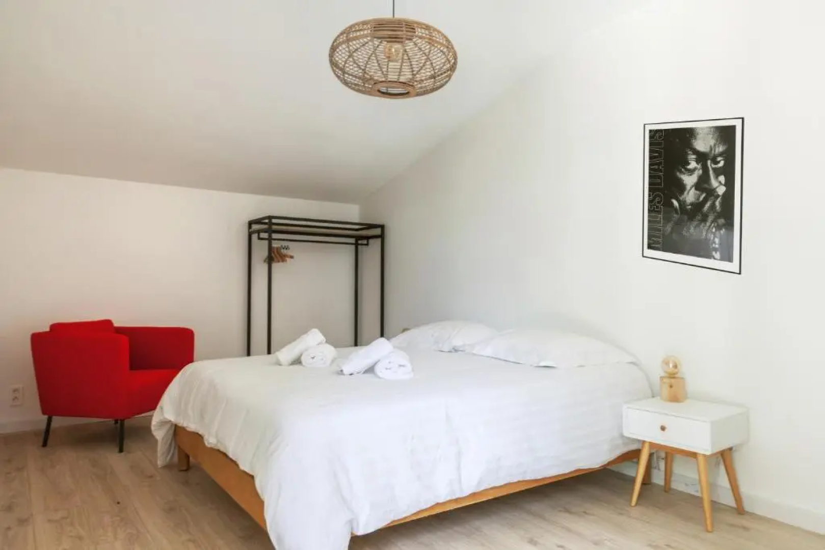 Belle Maison l'agave Contemporaine à 4KM de lourmarin