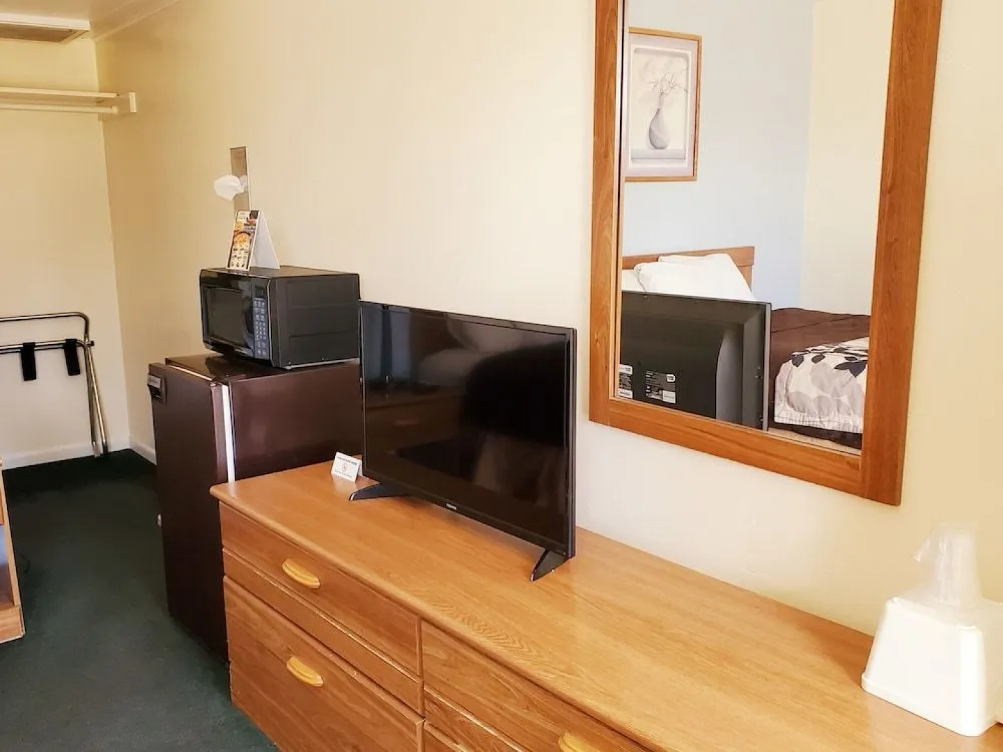 Budget Host Sheridan