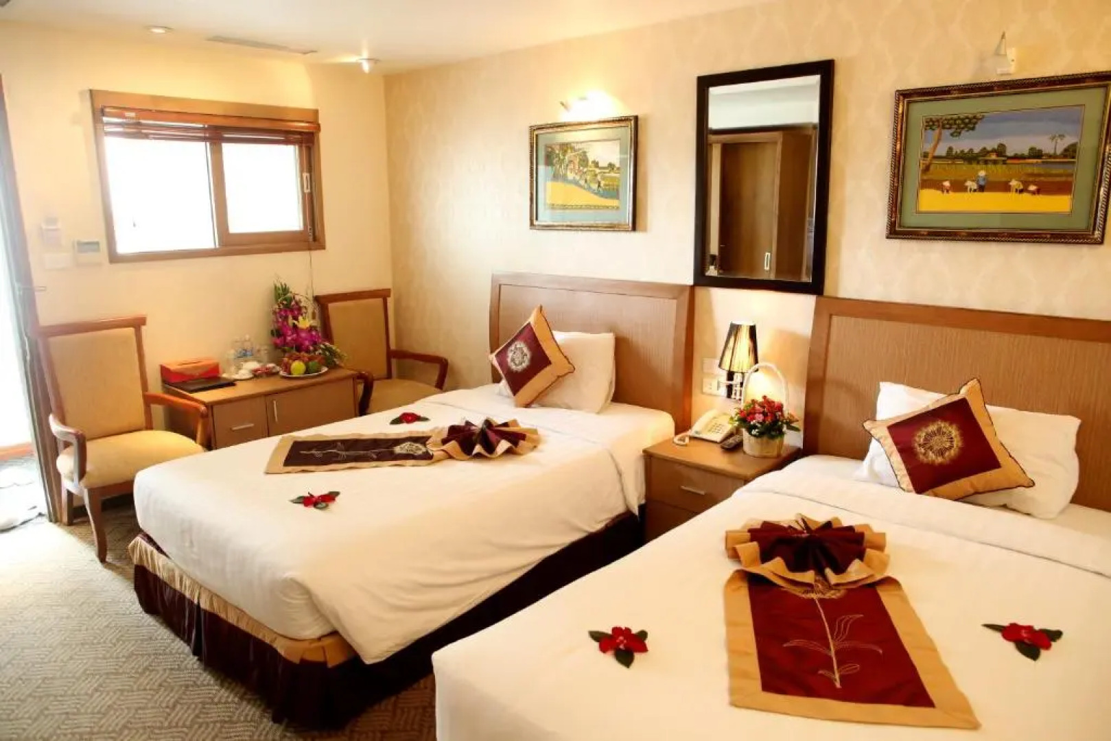 Lenid De Ho Guom Hotel