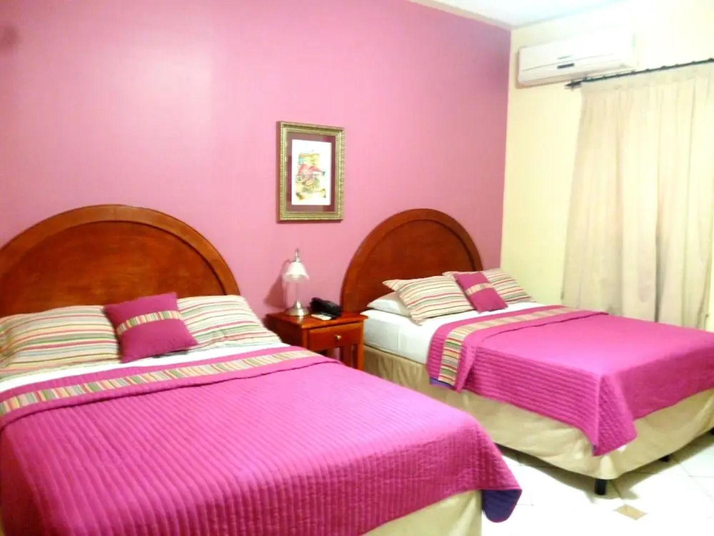 THE Green Frog Inn Bed and Breakfast